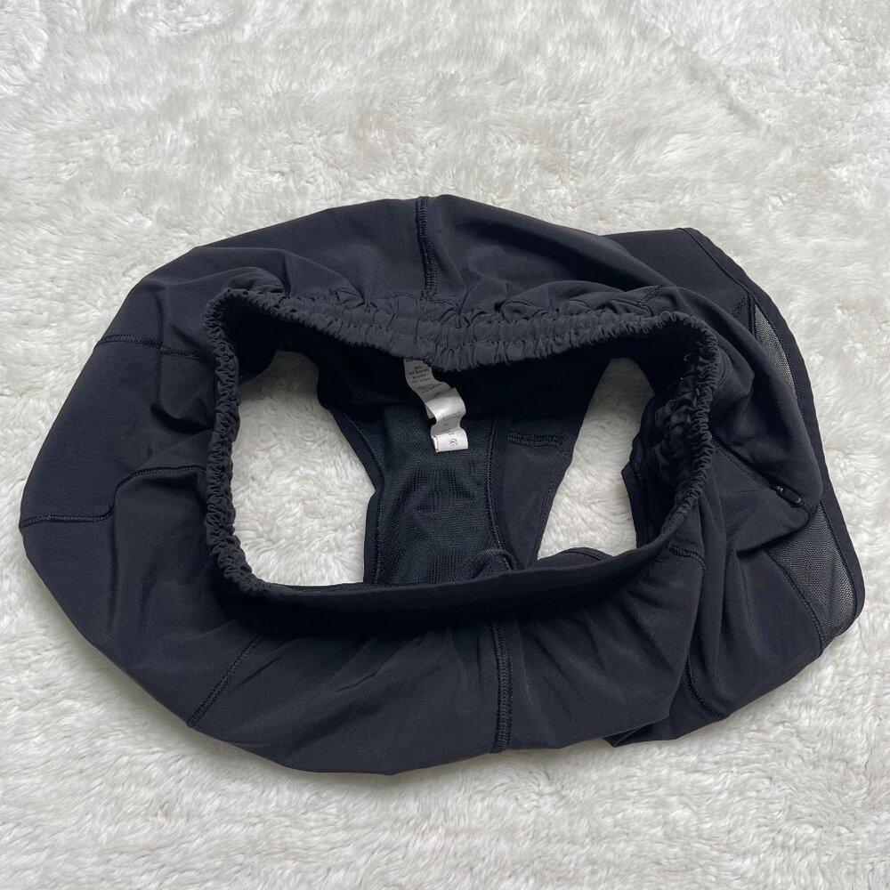 Lululemon Women's Black Hotty Hot Mini Shorts Size 4 - Picture 6 of 8